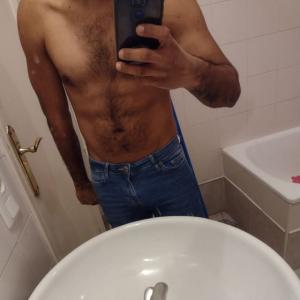 Chico busca chica en Valencia: 