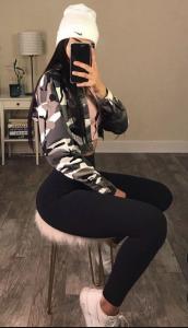 624673434: Chica busca chico en Granada