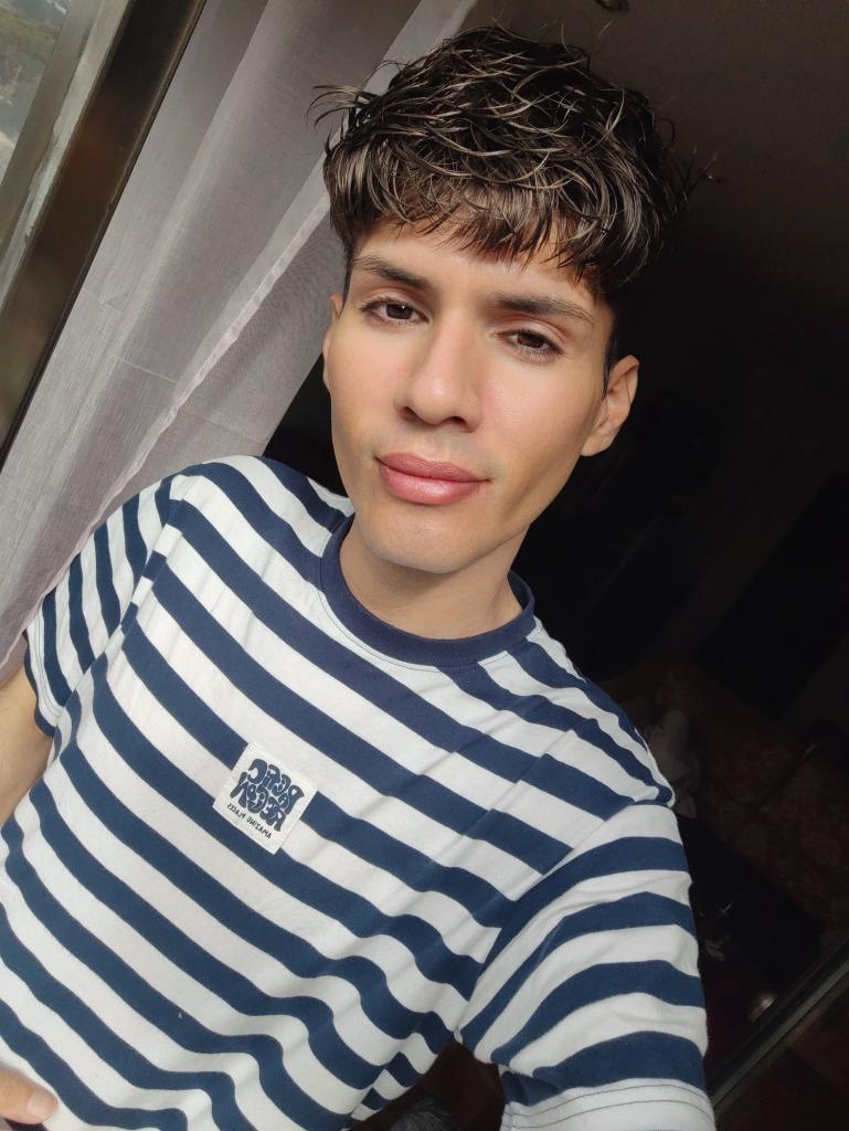 Chico busca chica en Asturias: 