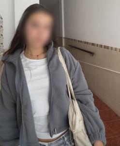 635637132: Chica busca chico en Madrid