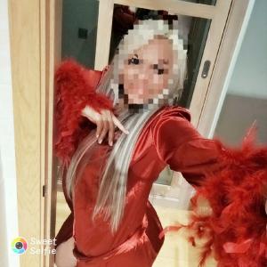 623131919: Chica busca chico en Sevilla