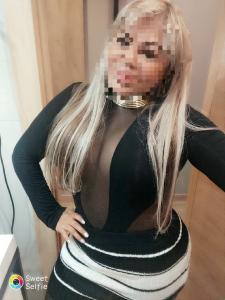 623131919: Chica busca chico en Sevilla