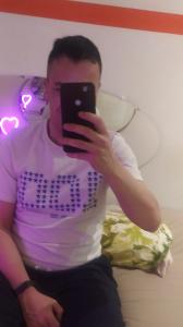 Chico busca chica en Madrid: 