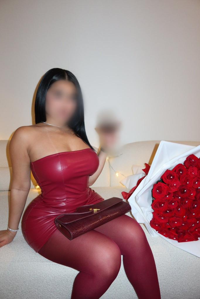 612489633: Chica busca chico en Segovia