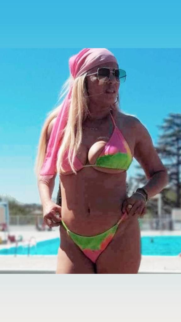 643876861: Chica busca chico en Madrid