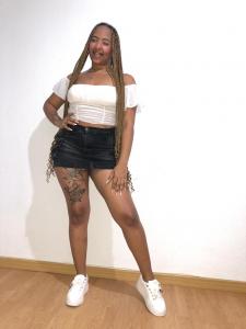 604172195: Chica busca chico en Madrid