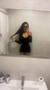 671509473: Transexual en León