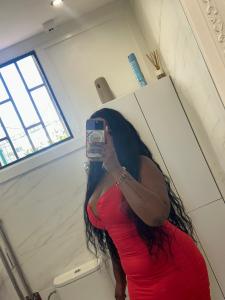 607144890: Chica busca chico en Tenerife