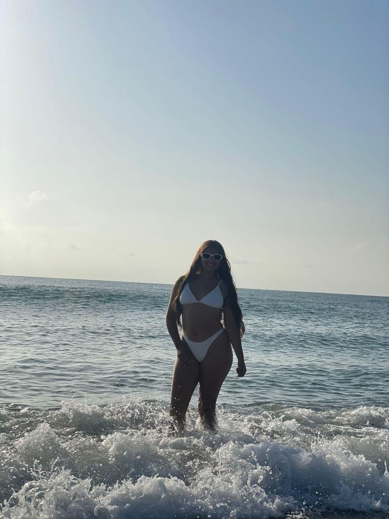 663998212: Chica busca chico en Valencia