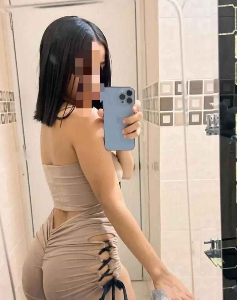 Chica busca chico en La Coruña: 