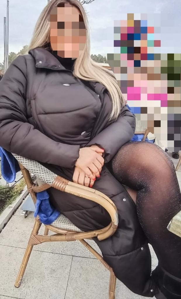 653593689: Chica busca chico en Málaga