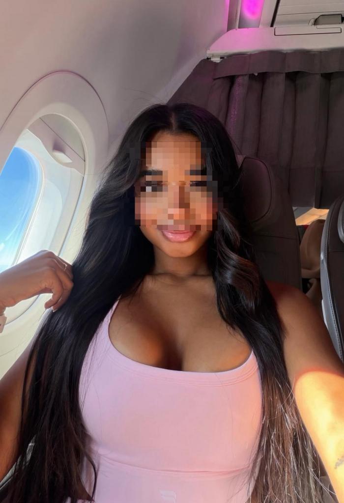 643235088: Chica busca chico en Asturias