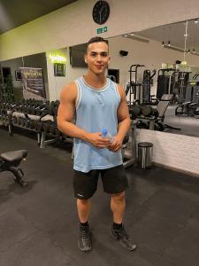 674077657: Chico busca chica en Madrid