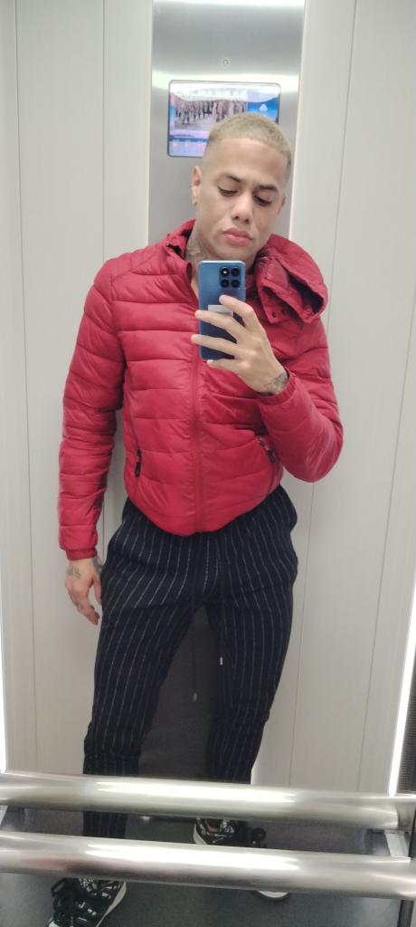 Chico busca chica en Alicante: 