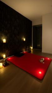 613208524: Chica busca chico en Madrid