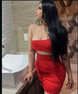 614965319: Chica busca chico en Sevilla