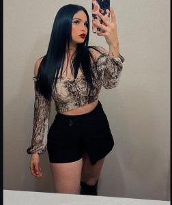 614965319: Chica busca chico en Sevilla