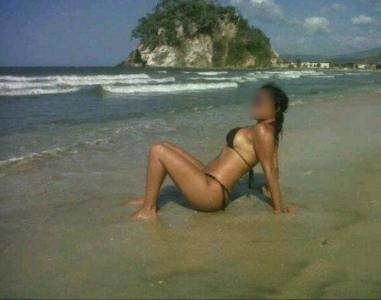 655096981: Chica busca chico en Sevilla