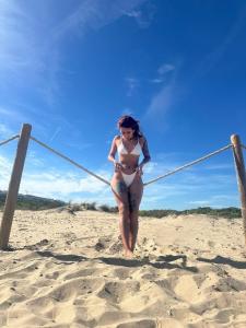 613667745: Chica busca chico en Alicante