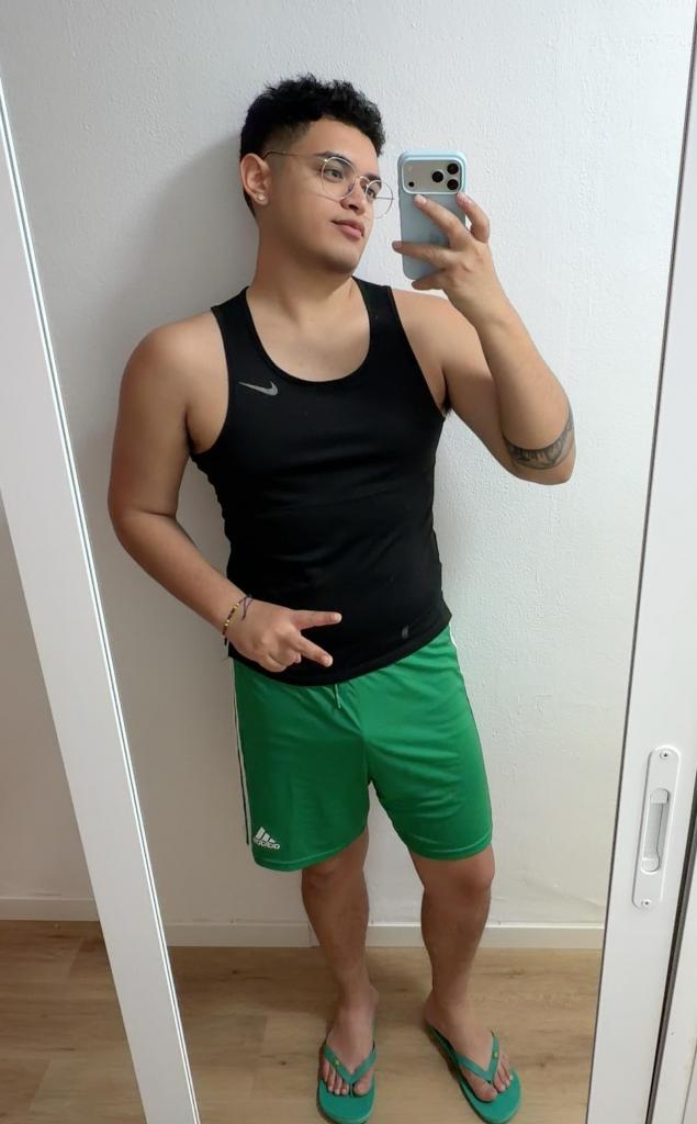 Chico busca chica en León: 