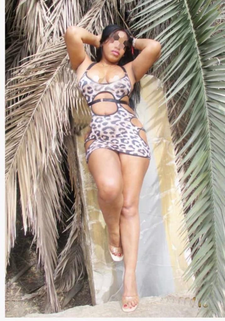 648298740: Chica busca chico en Cádiz