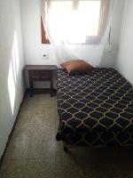 613591640: Chica busca chico en Valencia