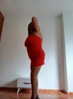 695725686: Chica busca chico en Murcia