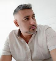 614076474: Chico busca chica en Almería