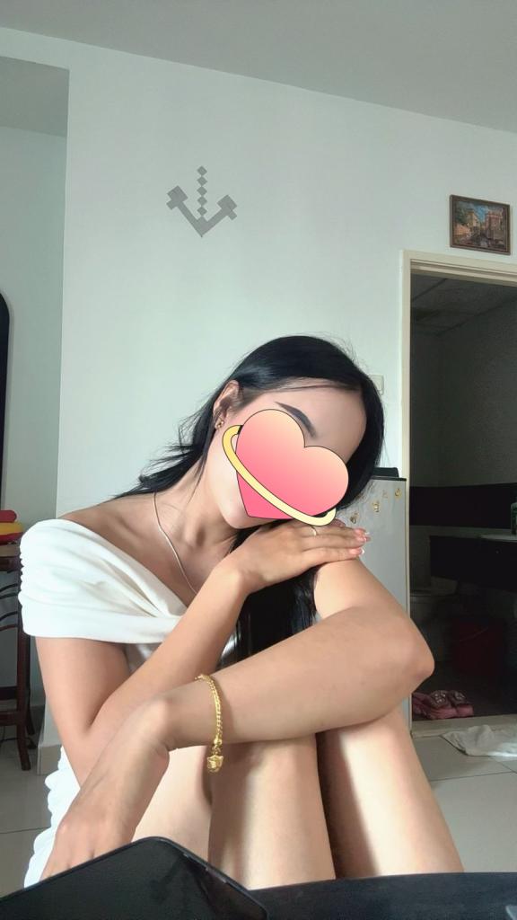 663518177: Chica busca chico en Valencia