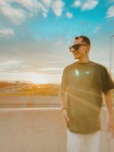 654863300: Chico busca chica en Valencia