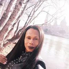 641146403: Travesti en Cantabria