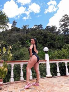 642280871: Chica busca chico en León