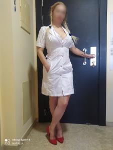 Chica busca chico en Sevilla: Chica busca chico