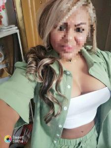 623131919: Chica busca chico en Sevilla