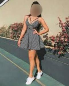 669926974: Chica busca chico en Madrid