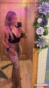 613274700: Chica busca chico en Tenerife