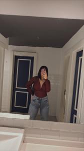 637093292: Chica busca chico en Madrid