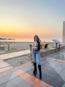 624189528: Chica busca chico en Sevilla