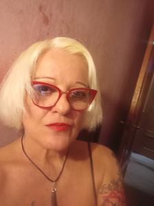 634748491: Chica busca chico en Valencia