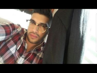 722170498: Chico busca chica en Barcelona