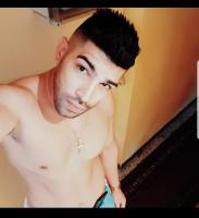 722170498: Chico busca chica en Barcelona