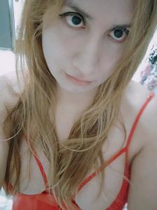 627259740: Chica busca chico en Barcelona