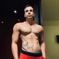 607451580: Chico busca chica en Málaga