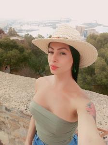 611302760: Transexual en Granada