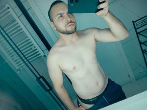 Chico busca chica en Melilla: 