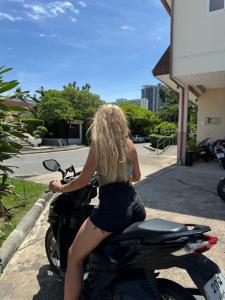 671132171: Chica busca chico en Almería