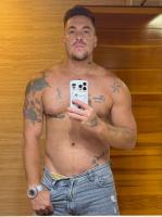 624846964: Chico busca chica en Barcelona