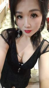 678672247: Chica busca chico en Barcelona