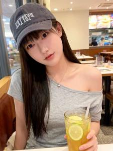 674581765: Chica busca chico en Madrid