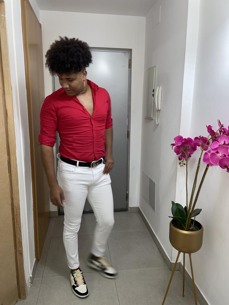 Chico busca chica en Barcelona: 